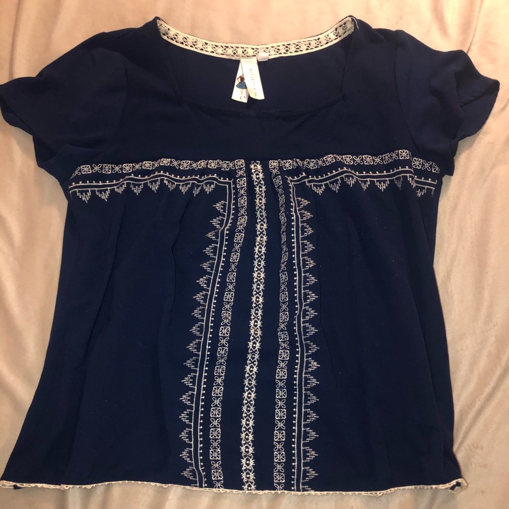 Blue airy top